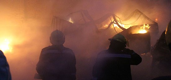 تحقيقات موسعة فى احتراق مخزن «كابلات المصرية للاتصالات» بالهرم