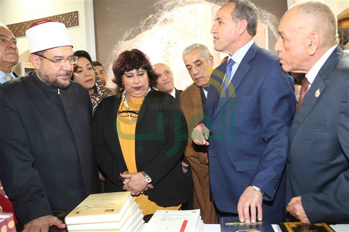 وزيرا الثقافة المصري والجزائري افتتحا فعاليات الدورة الـ 49 لمعرض القاهرة الدولى للكتاب وزيرا الثقافة المصري والجزائري افتتحا فعاليات الدورة الـ 49 لمعرض القاهرة الدولى للكتاب