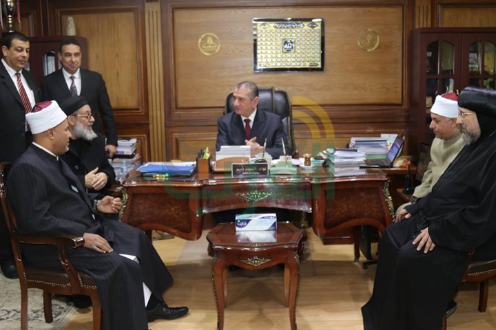 بالصور.. محافظ كفر الشيخ يستقبل وفد بيت العائلة بالقاهرة
