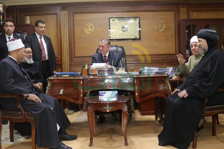 بالصور.. محافظ كفر الشيخ يستقبل وفد بيت العائلة بالقاهرة