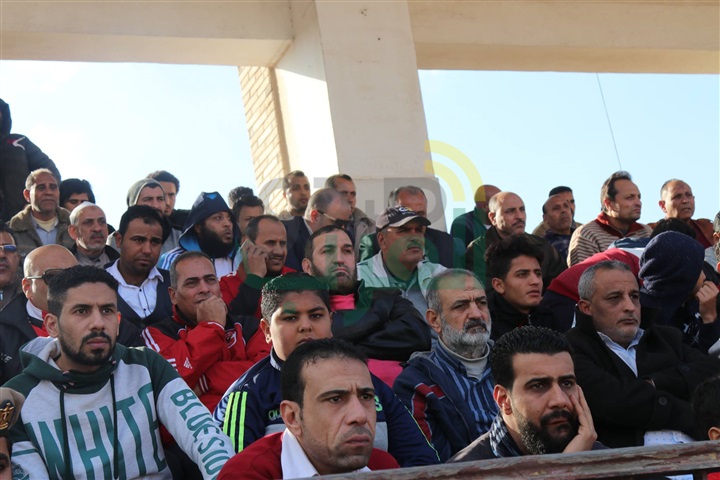 بالصور.. محافظ كفر الشيخ  يكافئ الفريق الكروي بعد فوزه على الأوليمبى «بأحادية نظيفة» 