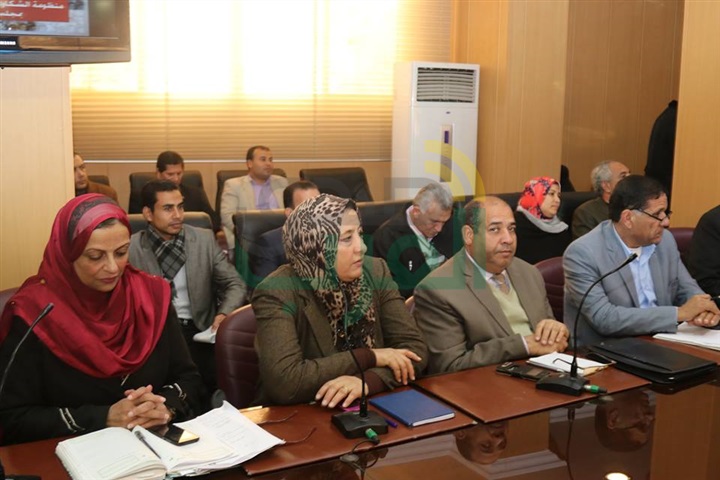 محافظ كفرالشيخ ووفد مجلس الوزراء يبحثان منظومة الشكاوى الحكومية الموحدة