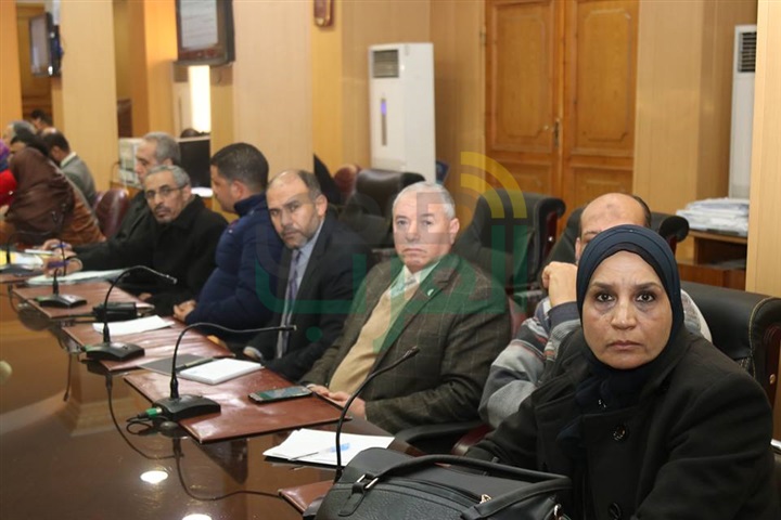 محافظ كفرالشيخ ووفد مجلس الوزراء يبحثان منظومة الشكاوى الحكومية الموحدة