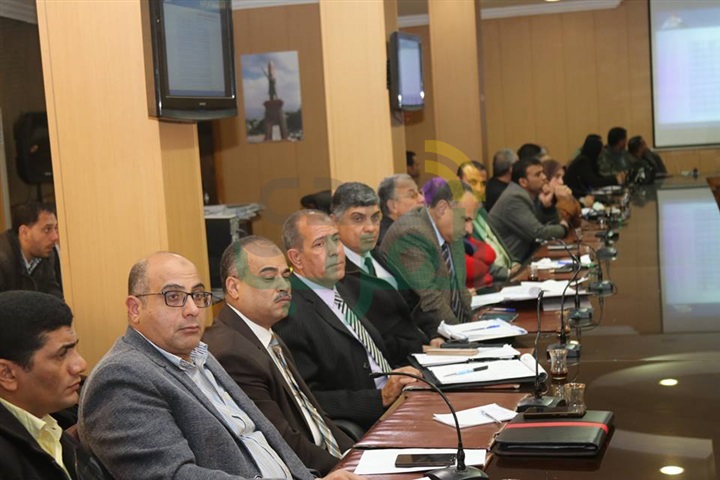 محافظ كفرالشيخ ووفد مجلس الوزراء يبحثان منظومة الشكاوى الحكومية الموحدة