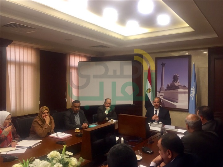 محافظ الإسكندرية يجتمع بأعضاء نقابة المهندسين لمناقشة آلية سداد المديونيات السابقة 