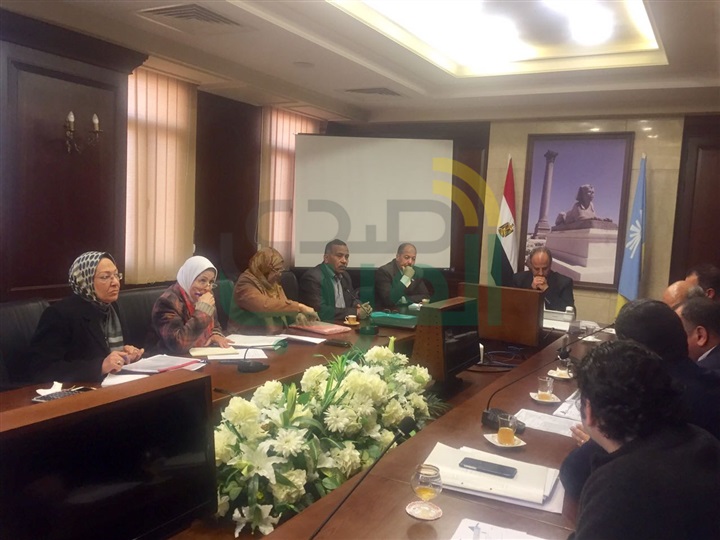 محافظ الإسكندرية يجتمع بأعضاء نقابة المهندسين لمناقشة آلية سداد المديونيات السابقة 