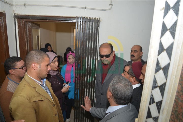 محافظ مطروح ينهي أزمة عدم صرف المقررات التموينية التي كان يعاني منها أكثر من 3 آلاف أسرة