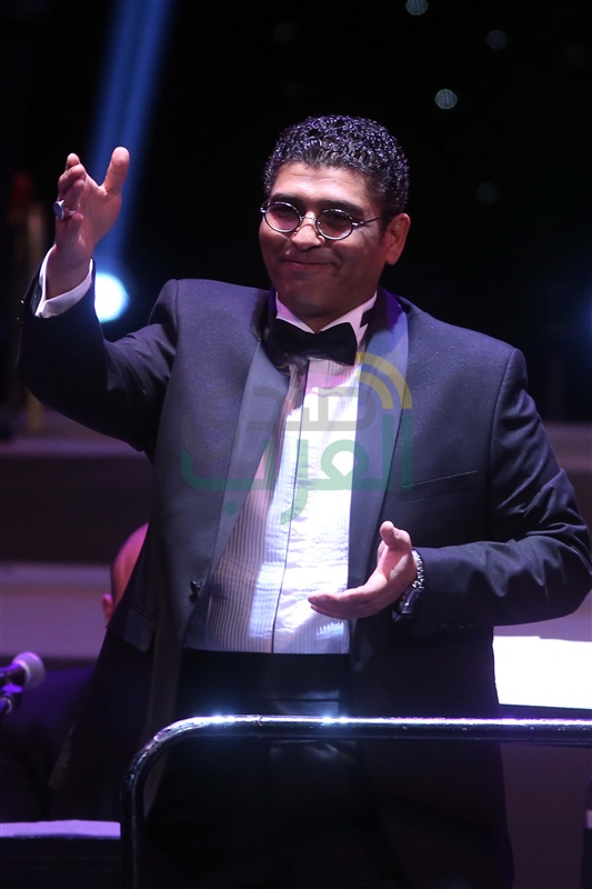 إنشاد دينى على مسرح الجمهورية إنشاد دينى على مسرح الجمهورية