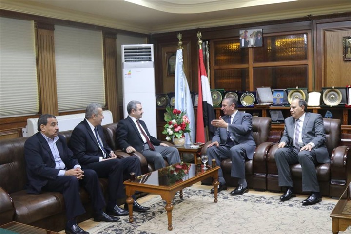 بالصور.. محافظ كفر الشيخ ومدير الأمن يستقبلان نائب رئيس الهيئة العامة للبترول