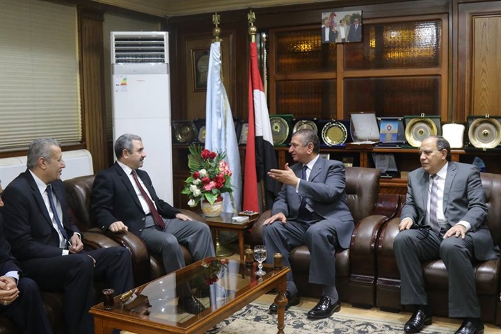 بالصور.. محافظ كفر الشيخ ومدير الأمن يستقبلان نائب رئيس الهيئة العامة للبترول