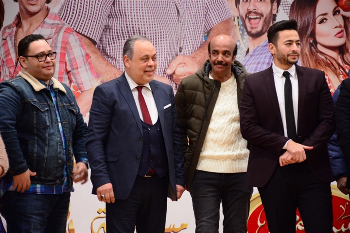 بالصور.. أشرف عبد الباقي ونجوم الفن يحتفلون بـ"مئوية" مسرح مصر بالصور.. أشرف عبد الباقي ونجوم الفن يحتفلون بـ"مئوية" مسرح مصر