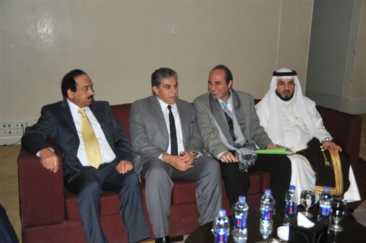 وزير البيئه يشيد بالمنظمة العربية الأوربية للبيئة