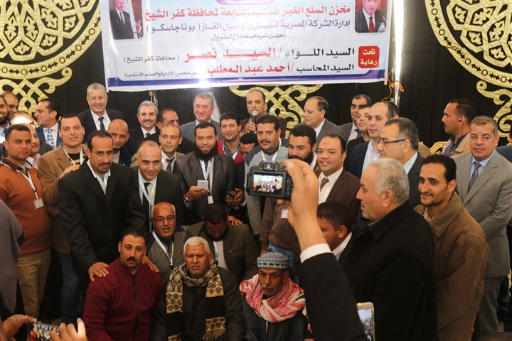بالفيديو.. محافظ كفر الشيخ يفتتح مستودع الغاز بسعة 900 إسطوانة شهريًا