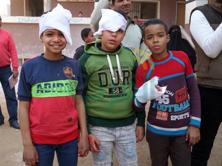 بالصور.. تعليمية "نجع حمادي" تُشرف على تنفيذ خُطة إخلاء مدرسة خالد بن الوليد الابتدائية