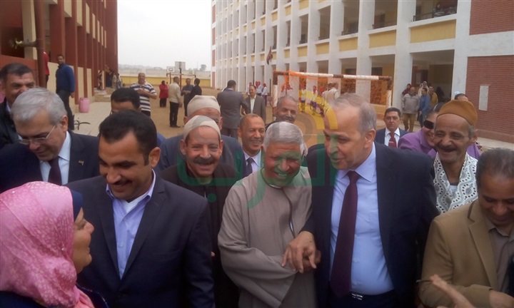 محافظ القليوبية يفتتح 3 مدارس جديدة ببنها