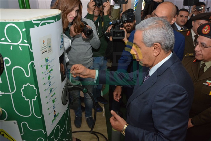 مصر تشهد افتتاح أول شبكة لمحطات شحن السيارات الكهربائية مصر تشهد افتتاح أول شبكة لمحطات شحن السيارات الكهربائية