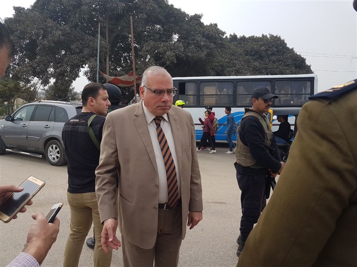 مدير أمن القليوبية يفاجئ الخدمات الأمنية بالقناطر الخيرية 