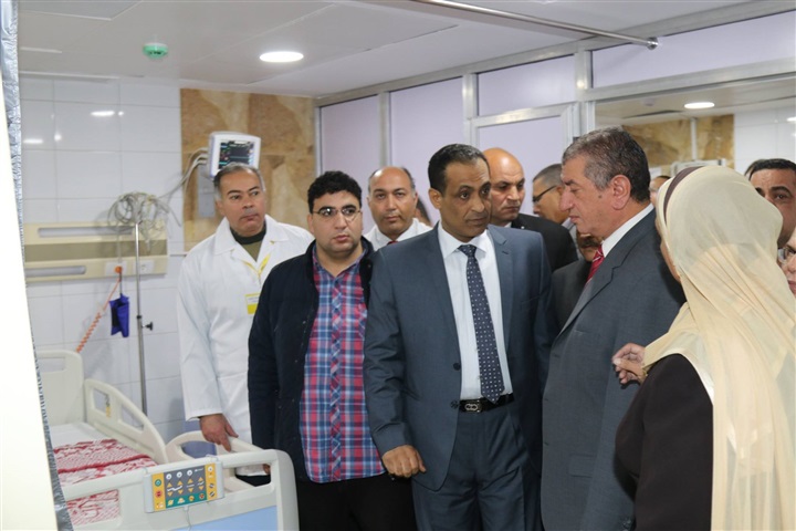 بالصور.. محافظ كفر الشيخ يفتتح وحدة قسطرة القلب والمخ بالمستشفى العام 
