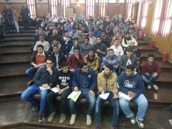 بالصور.. انطلاق قوافل تعليمية لطلاب الشهادتين الإعدادية والثانوية بكفر الشيخ