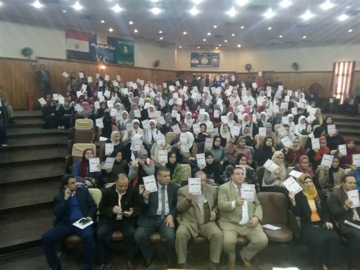 بالصور.. انطلاق قوافل تعليمية لطلاب الشهادتين الإعدادية والثانوية بكفر الشيخ