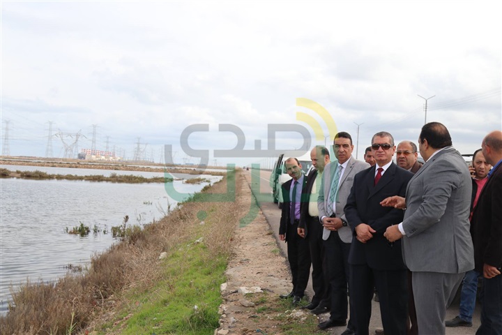 بالصور.. محافظ كفرالشيخ يطلق إنشاء المرحلة الثالثة من كورنيش بحيرة البرلس بتكلفة 20 مليون جنيه