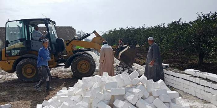 إزالة 57 حالة تعدي على الأراضي الزراعية بالشرقية 