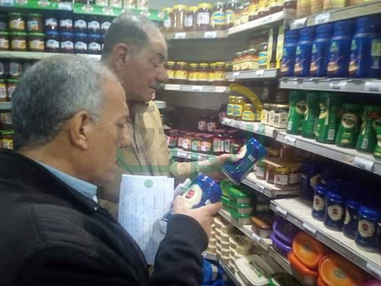 حملة تموينية مكبرة لضبط الأسواق والتأكد من جودة المنتجات والسلع المتداولة بالإسكندرية