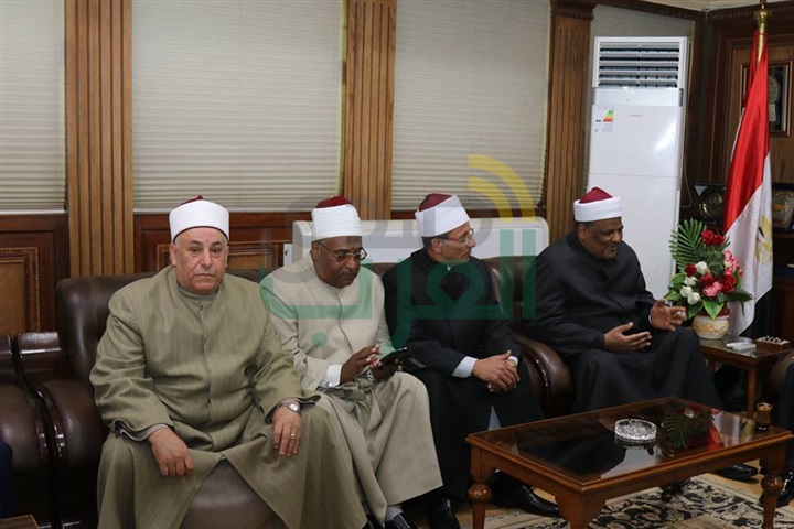 بالصور.. محافظ كفرالشيخ يستقبل وكيل الأزهر الشريف للمشاركة في مؤتمر "آمال وطموحات" 