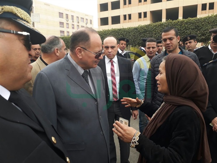 بالصور.. مدير أمن الجيزة يقود حملة لرفع الاشغالات بأكتوبر