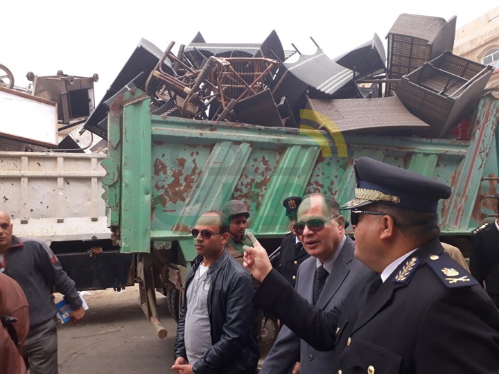 بالصور.. مدير أمن الجيزة يقود حملة لرفع الاشغالات بأكتوبر