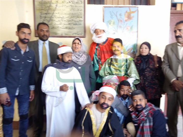 بالصور.. يوسف إسماعيل الإعدادية بنجع حمادي تشارك نهائيات "مسرحة المناهج" على مستوى الجمهورية
