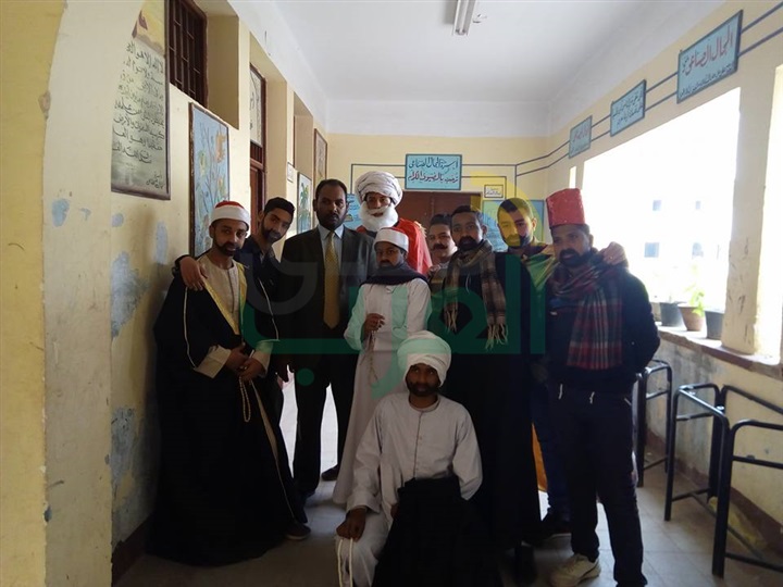 بالصور.. يوسف إسماعيل الإعدادية بنجع حمادي تشارك نهائيات "مسرحة المناهج" على مستوى الجمهورية