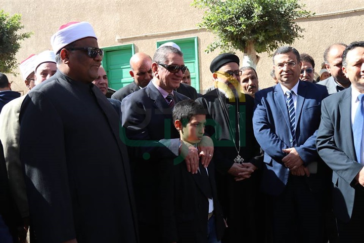 بالصور.."نصر" و"شومان" يتفقدان معهد الفتيات الإعدادى والثانوى الأزهرى بكفر الشيخ