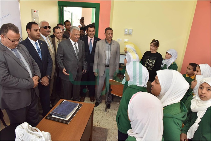 إفتتاح مدرسة ساو للتعليم الأساسى بديروط بتكلفة 8 مليون جنيه