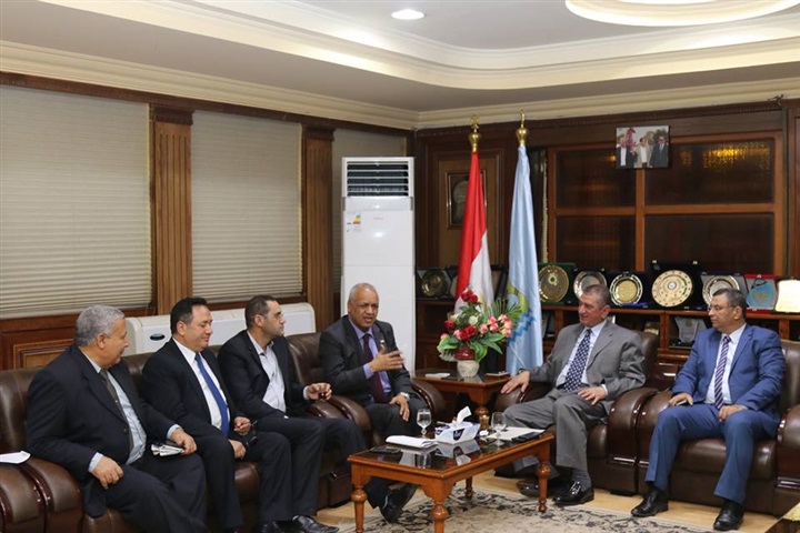 محافظ كفر الشيخ يستقبل الكاتب الصحفي مصطفى بكري