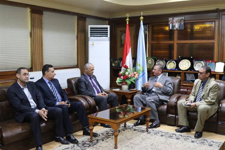 محافظ كفر الشيخ يستقبل الكاتب الصحفي مصطفى بكري