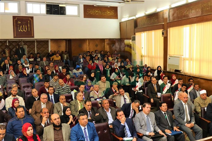 بالصور.. محافظ كفر الشيخ يحذر من شائعات المتربصين بمصر لإحباط أهدافهم الخبيثة