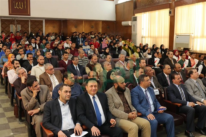 بالصور.. محافظ كفر الشيخ يحذر من شائعات المتربصين بمصر لإحباط أهدافهم الخبيثة