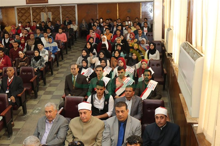 بالصور.. محافظ كفر الشيخ يحذر من شائعات المتربصين بمصر لإحباط أهدافهم الخبيثة