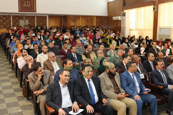 بالصور.. محافظ كفر الشيخ يحذر من شائعات المتربصين بمصر لإحباط أهدافهم الخبيثة