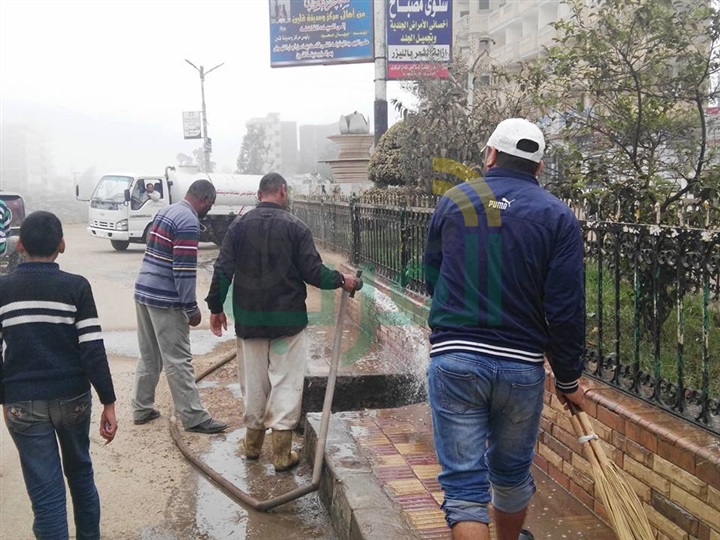 بالصور.. حملة نظافة وتجميل لرفع كفاءة الشوارع في قلين