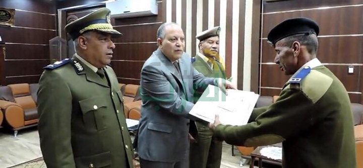 بالفيديو والصور.. قصة أمين شرطة كرمه مدير أمن كفر الشيخ لأمانته