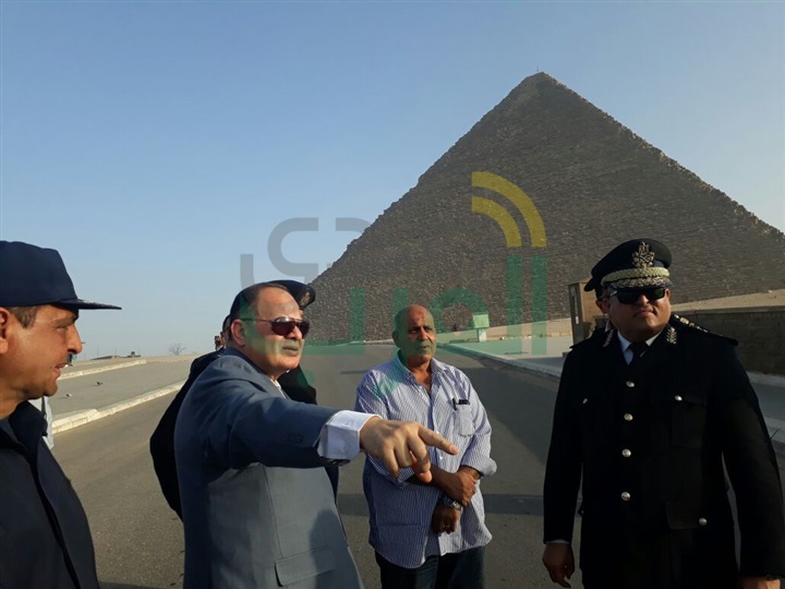 مدير أمن الجيزة يفاجىء خدمات تأمين المنطقة الآثرية ويستمع لشكاوى المواطنين