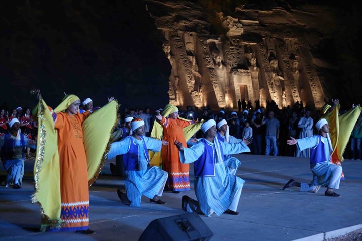 وزيرة الثقافة تعلن فعاليات ختام الأقصر عاصمة للثقافة العربية 