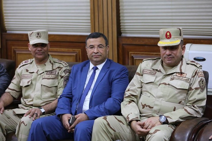 محافظ كفر الشيخ: يستقل قيادات الدفاع الشعبي للمشاركة في المشروع التعبوى