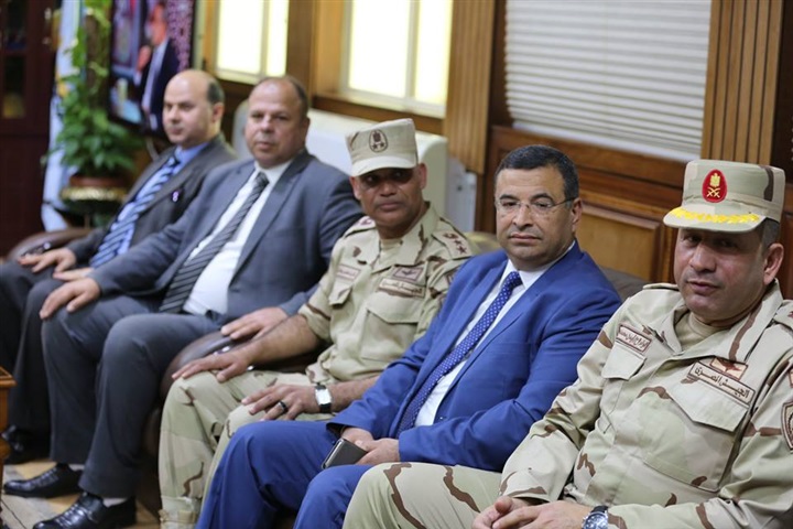 محافظ كفر الشيخ: يستقل قيادات الدفاع الشعبي للمشاركة في المشروع التعبوى