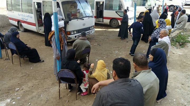 لليوم الـ16.. الكشف علي 3217 مواطنًا في حملة فيروس سي بكفر الشيخ