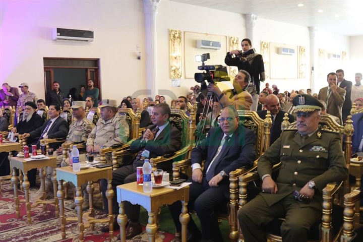 بالصور.. محافظ كفرالشيخ ومساعد وزير الداخلية ورجال الجيش يشهدون الإحتفال بـ"يوم الشهيد "
