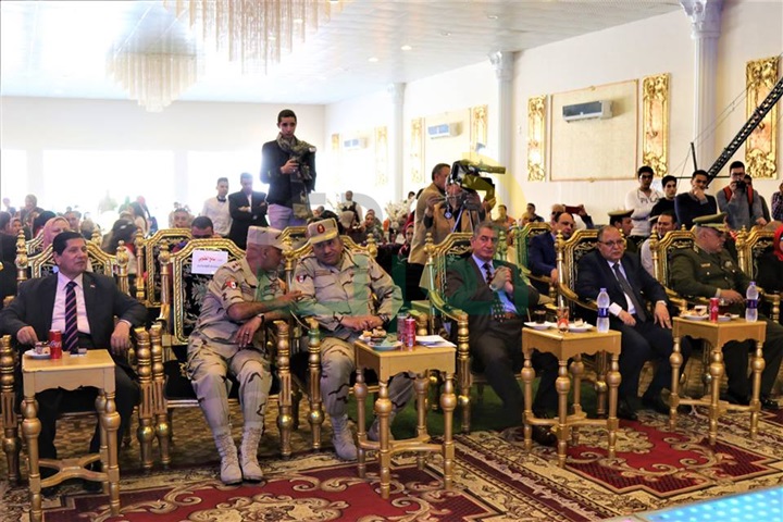 بالصور.. محافظ كفرالشيخ ومساعد وزير الداخلية ورجال الجيش يشهدون الإحتفال بـ"يوم الشهيد "