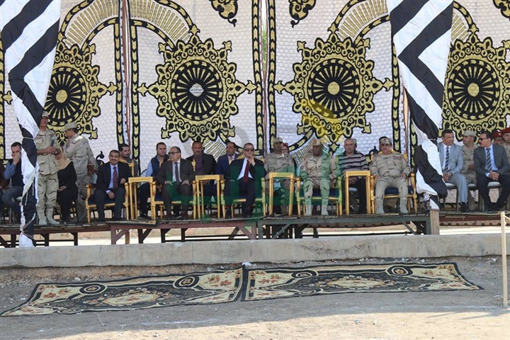 بالفيديو والصور.. تجربة محاكاة حية لإجلاء مصابين في حادث حريق بمشروع " صقر 25 " بكفر الشيخ